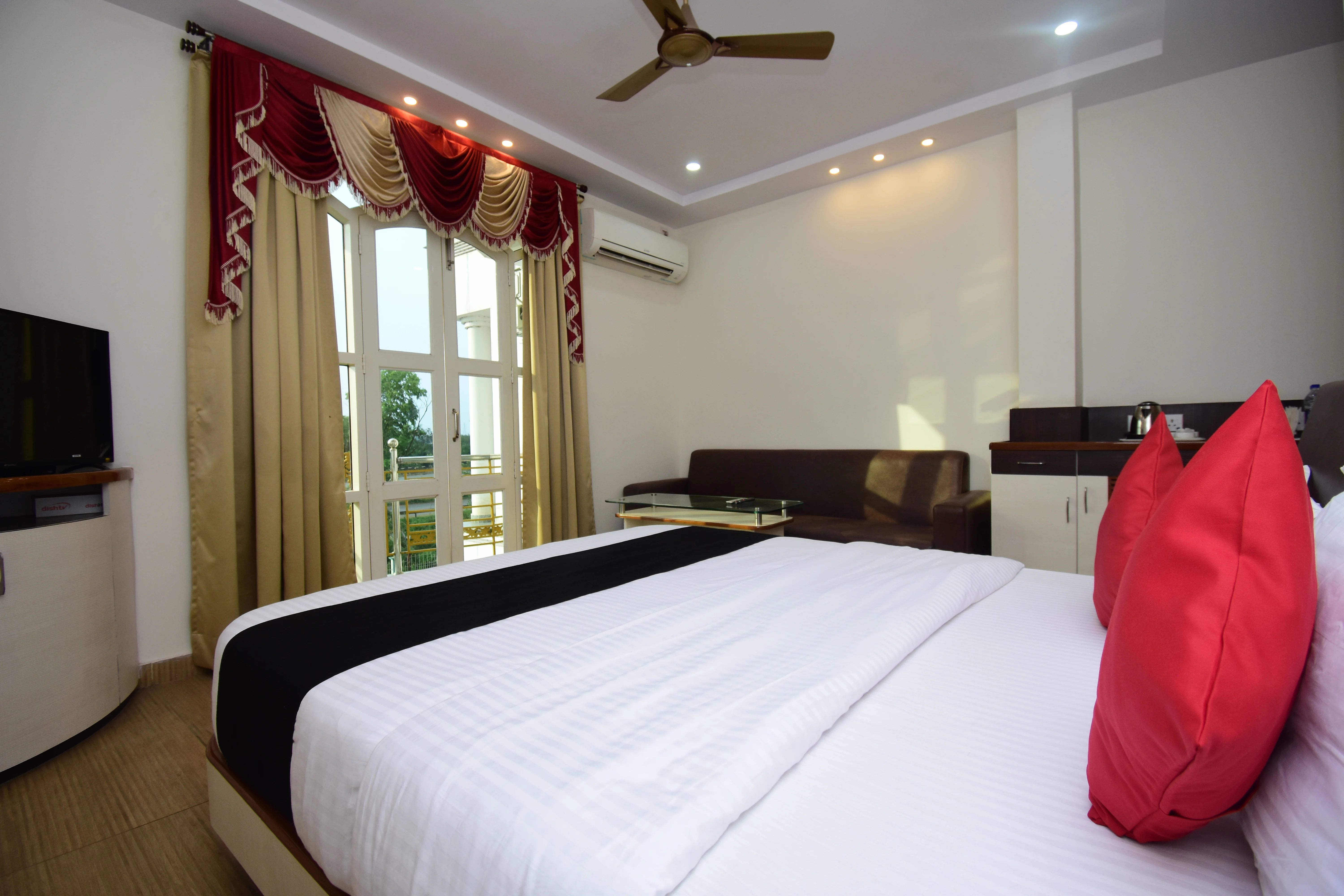 Executive Deluxe Room 1